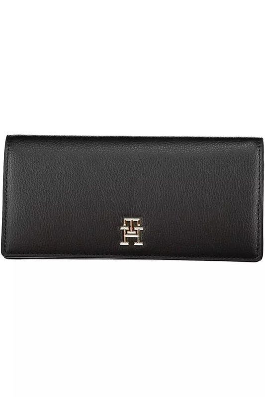 Elegant Black Zip Wallet with Secure Closure