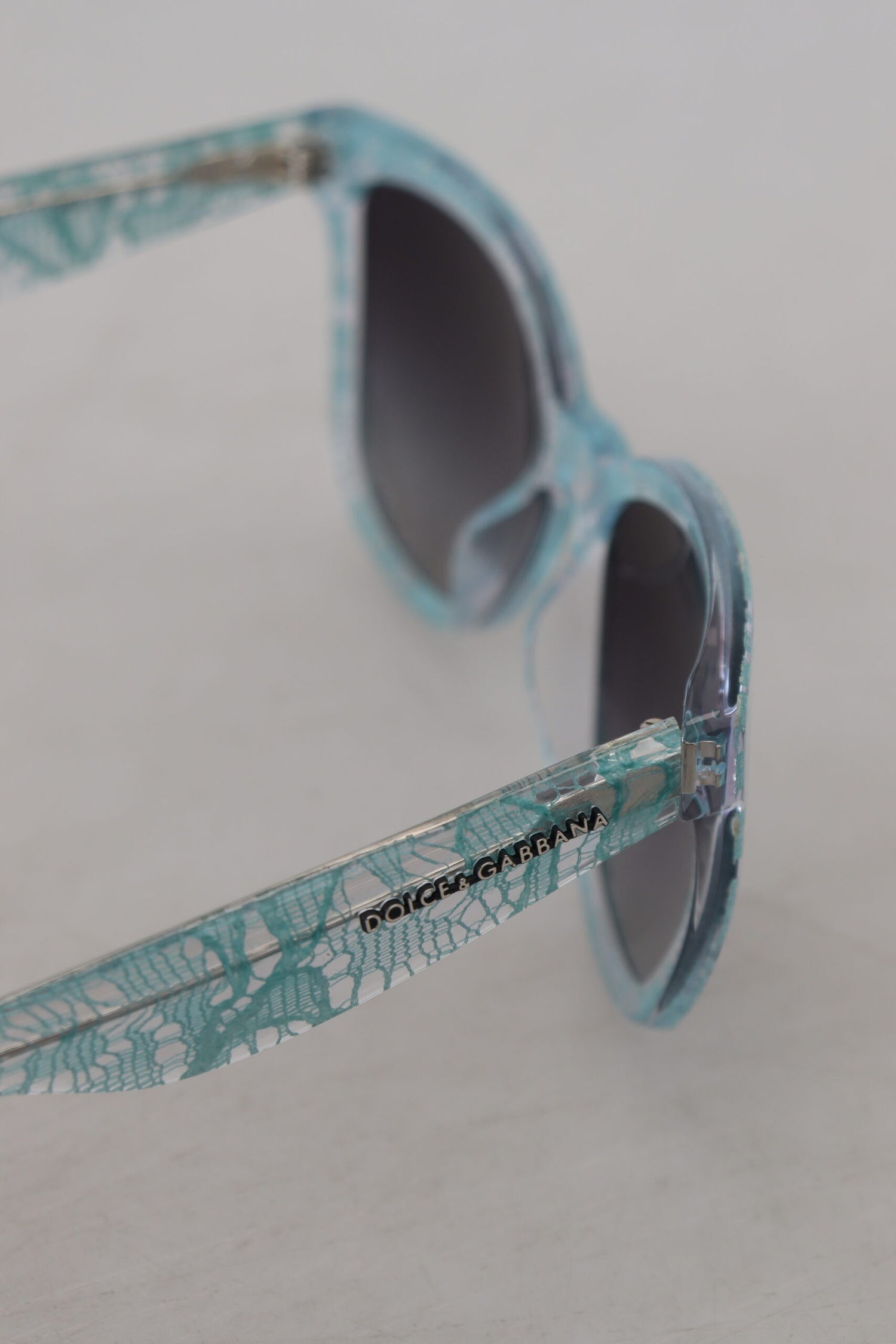 Elegant Blue Lace Detail Sunglasses