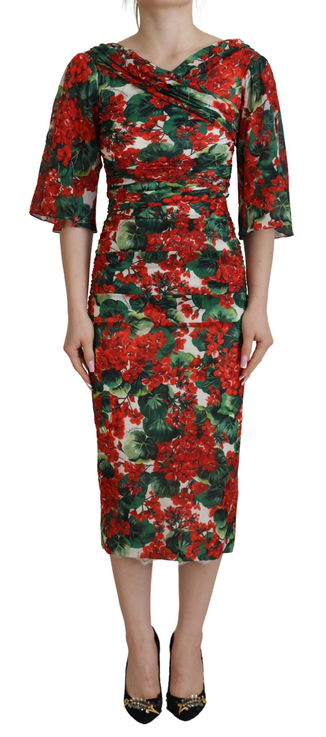 Enchanting Floral Print Sheath Dress