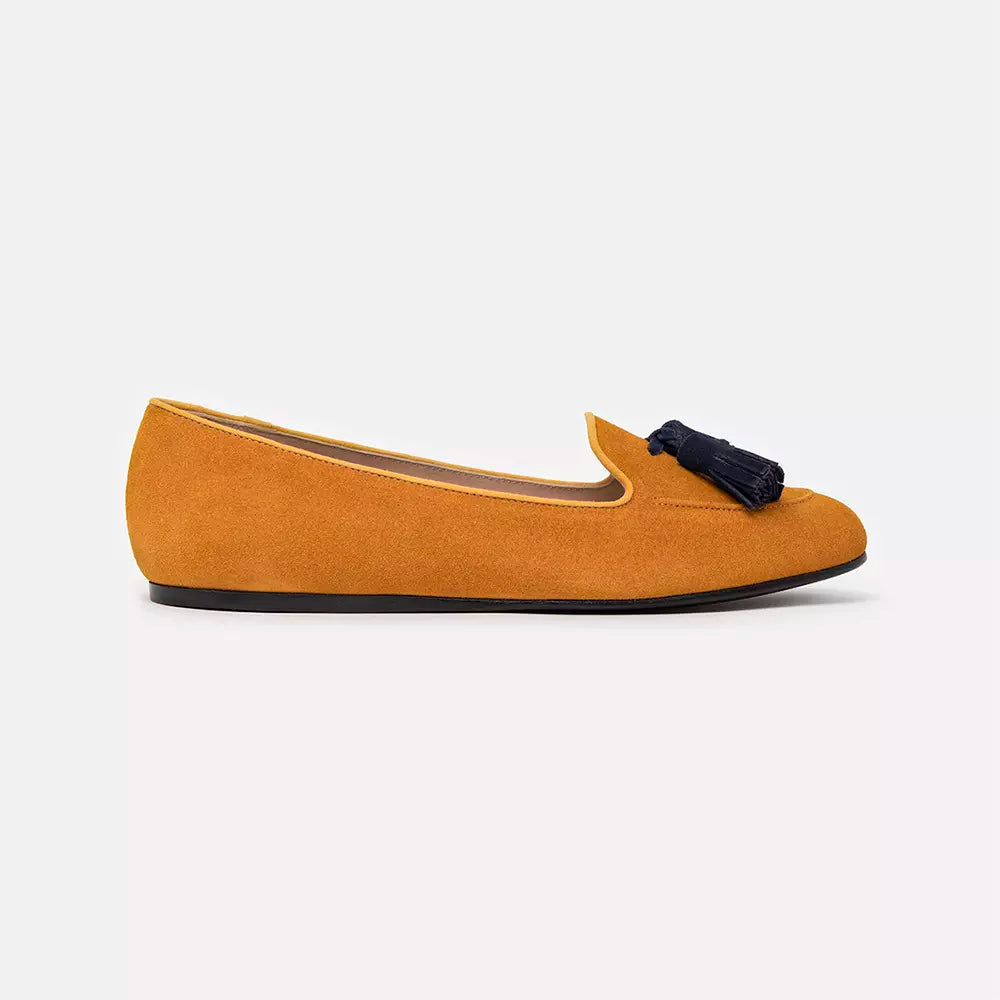 Chic Suede Tassel Moccasins in Ocher Yellow