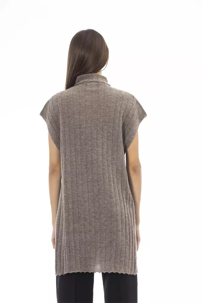 Chic Alpaca Blend Turtleneck Sweater with Side Slits